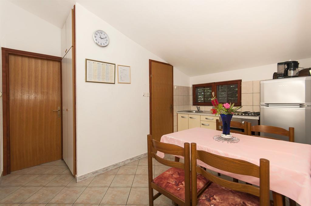 Apartments Luca Rogoznica  Exterior photo